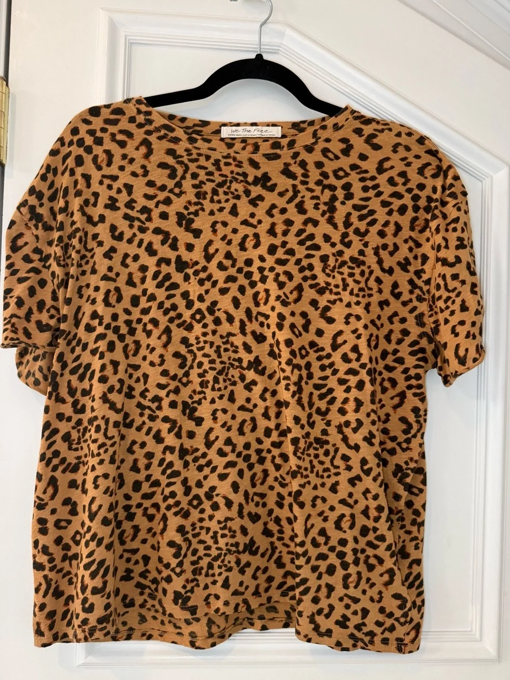 Free People We The Free Leopard Print Tee Top XS Oversized Relaxed